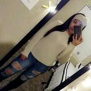 Meet your Posher, Alexia